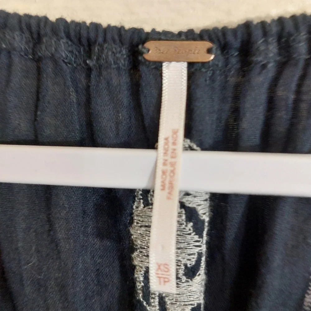 Free People Pukka Short Sleeve Tee- size XS